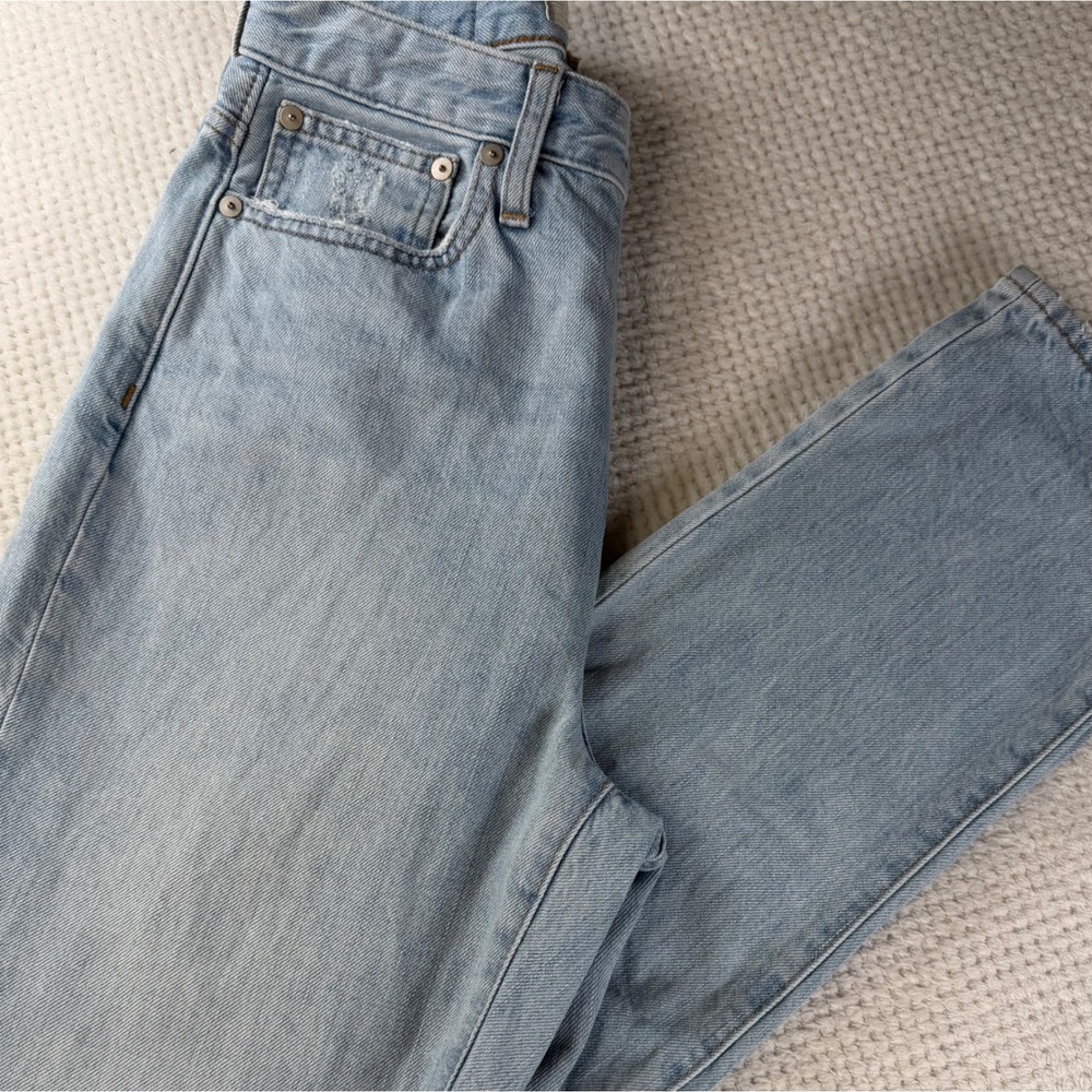 Madewell The Curvy Perfect Vintage Jean Light Wash High Rise Denim 24 Distressed